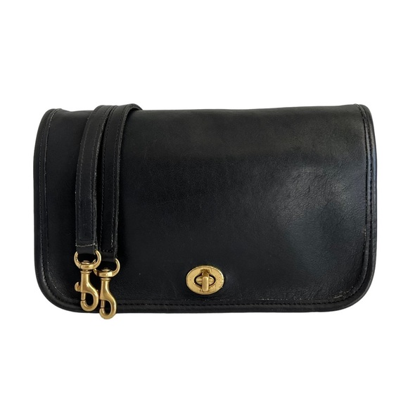 Coach Handbags - Coach Vintage Penny Pocket Crossbody 9755 Black